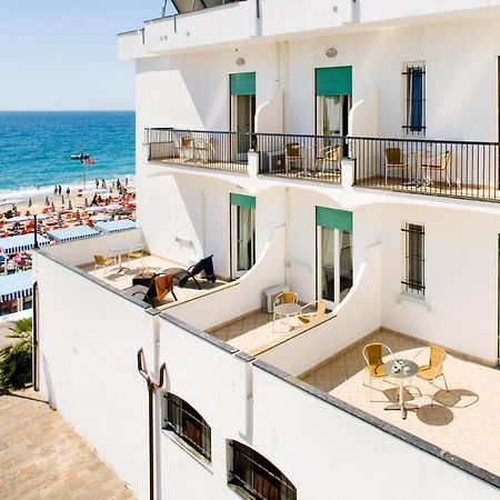 Hotel Ligure Spotorno Exterior foto