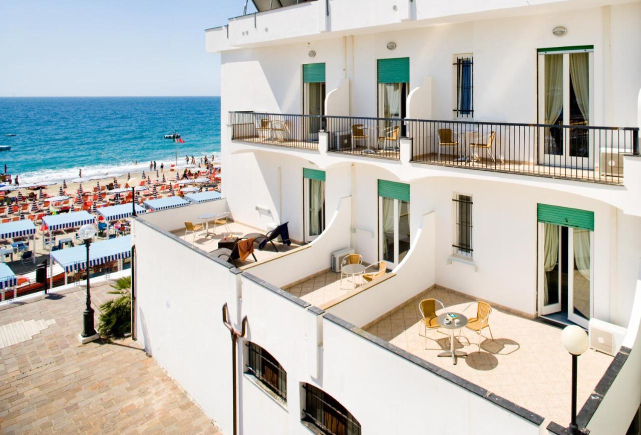 Hotel Ligure Spotorno Exterior foto