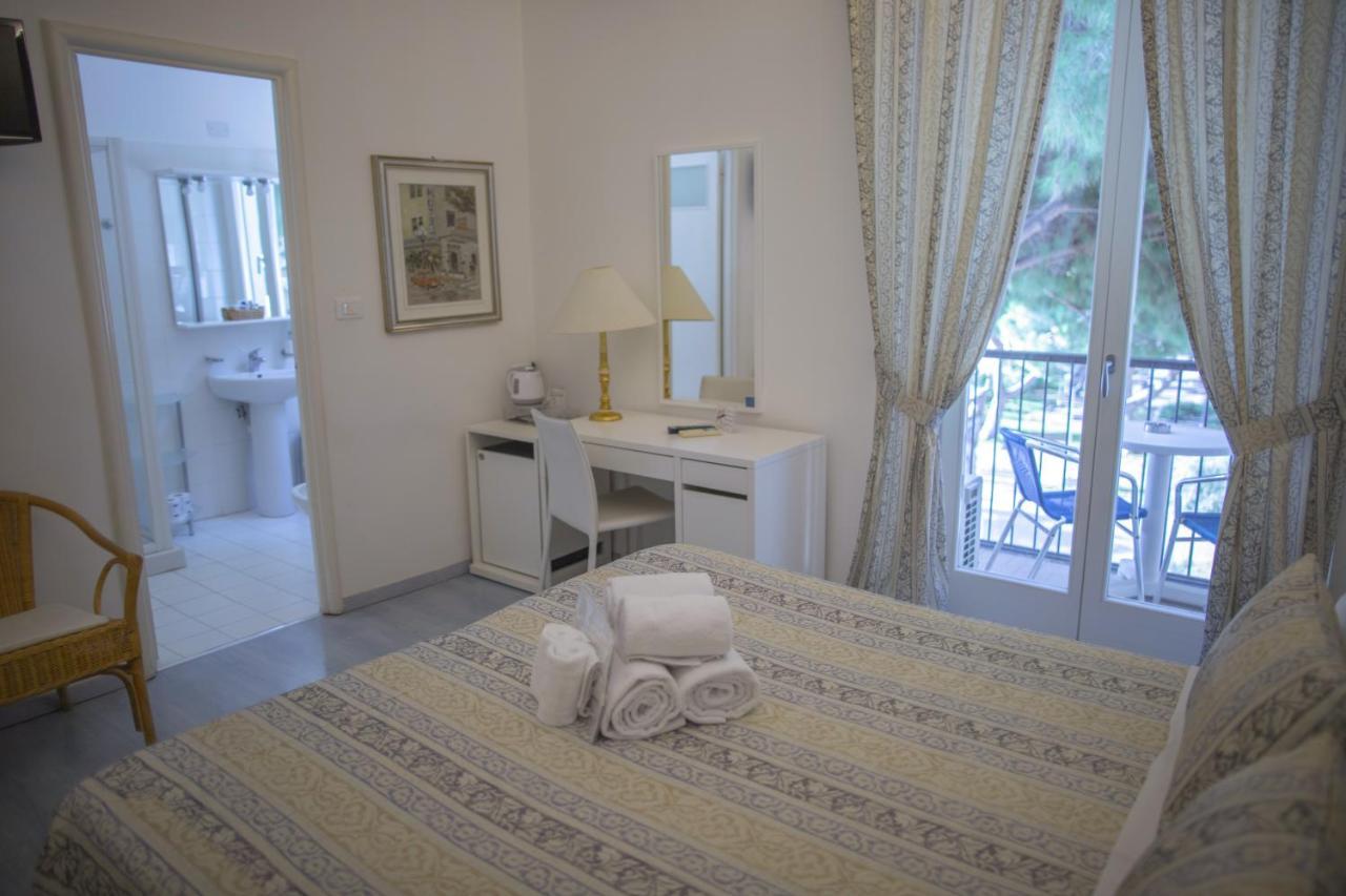 Hotel Ligure Spotorno Exterior foto