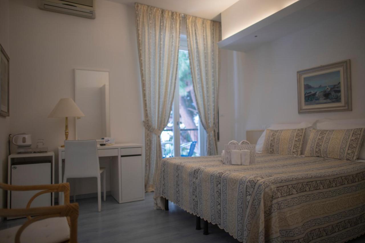 Hotel Ligure Spotorno Exterior foto
