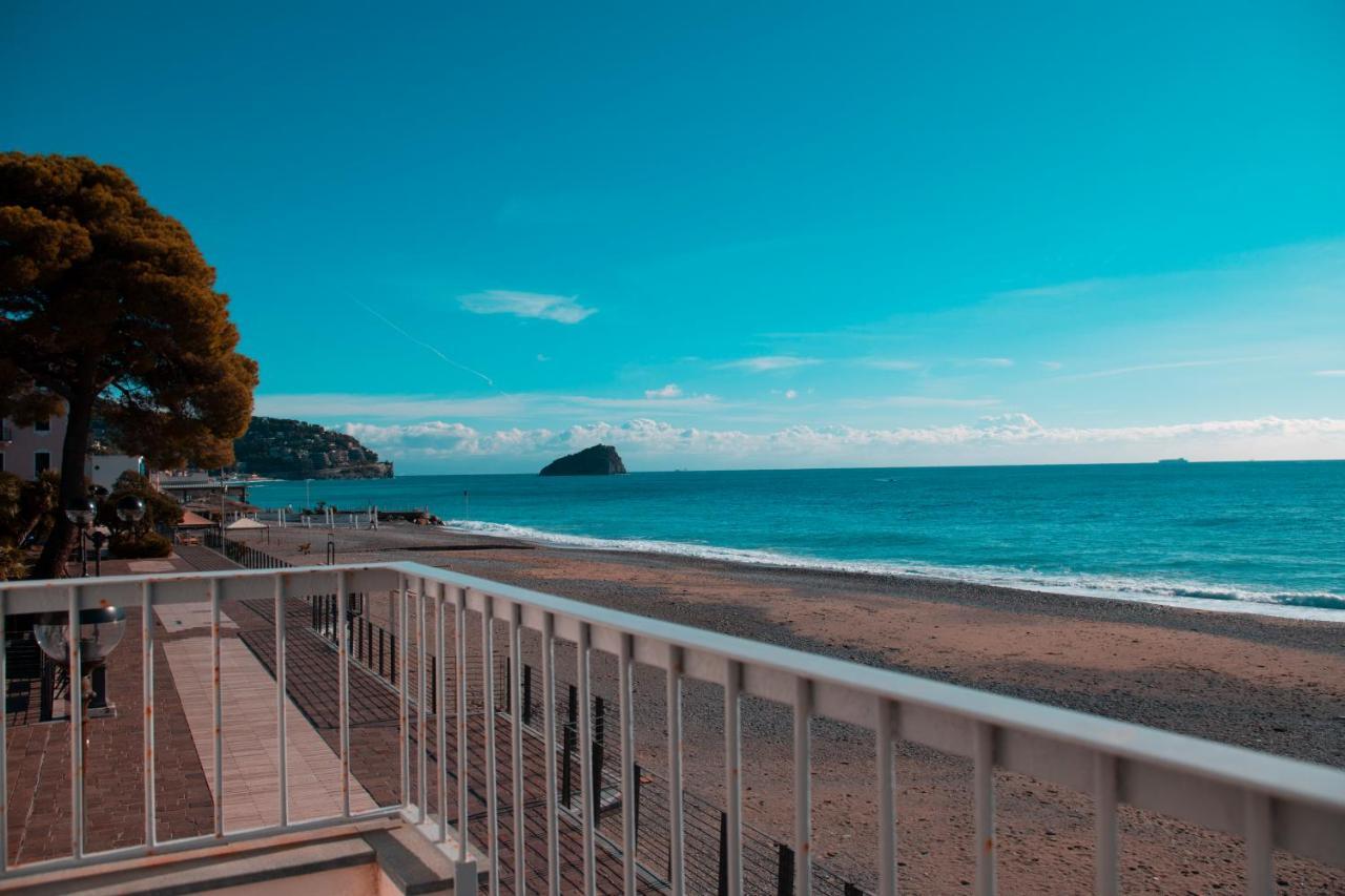 Hotel Ligure Spotorno Exterior foto
