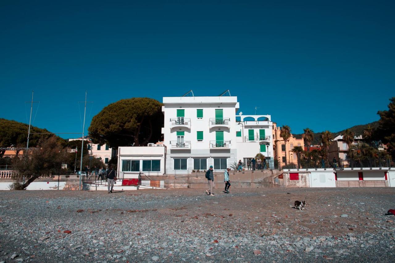 Hotel Ligure Spotorno Exterior foto