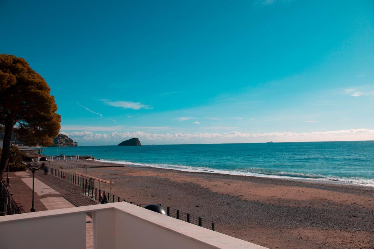 Hotel Ligure Spotorno Exterior foto