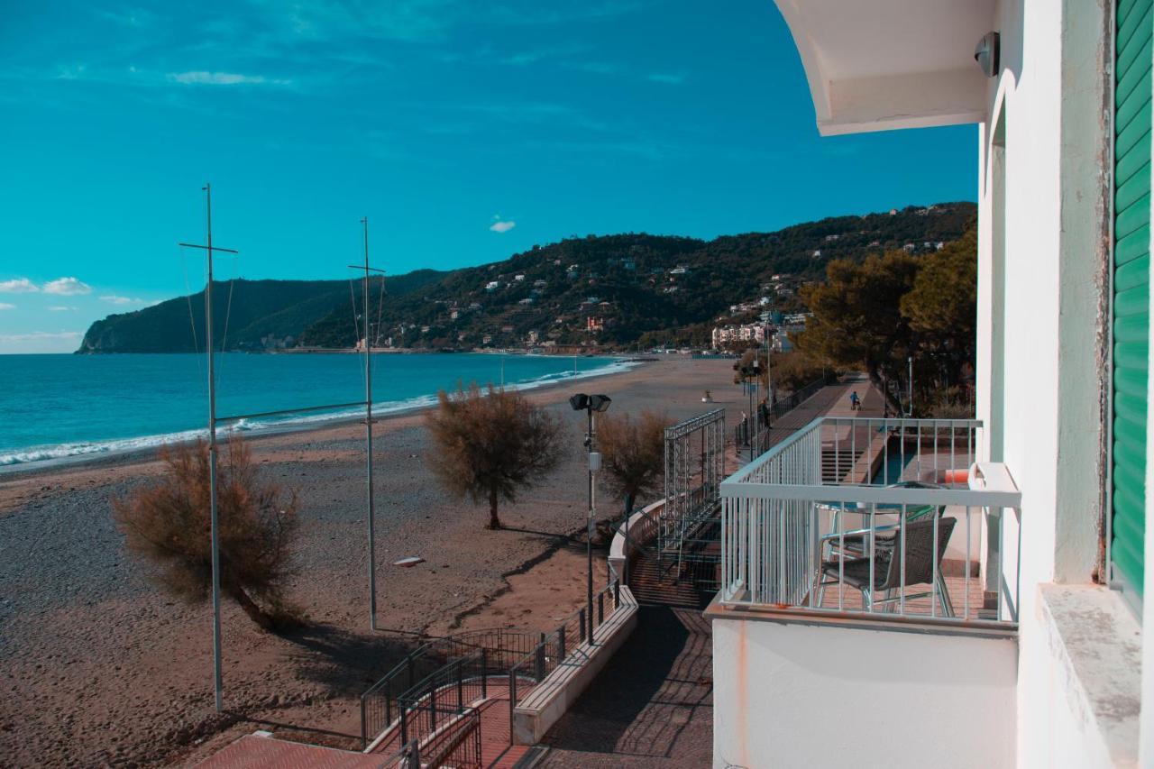 Hotel Ligure Spotorno Exterior foto