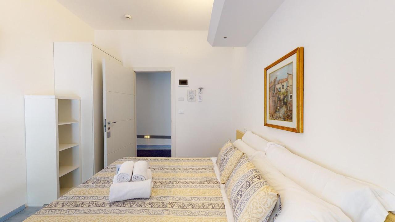 Hotel Ligure Spotorno Exterior foto