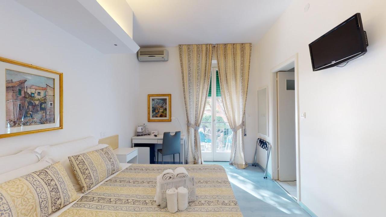 Hotel Ligure Spotorno Exterior foto