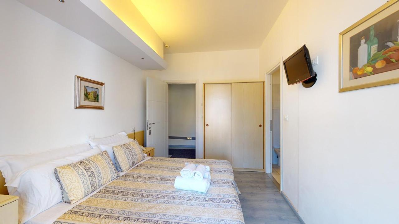 Hotel Ligure Spotorno Exterior foto
