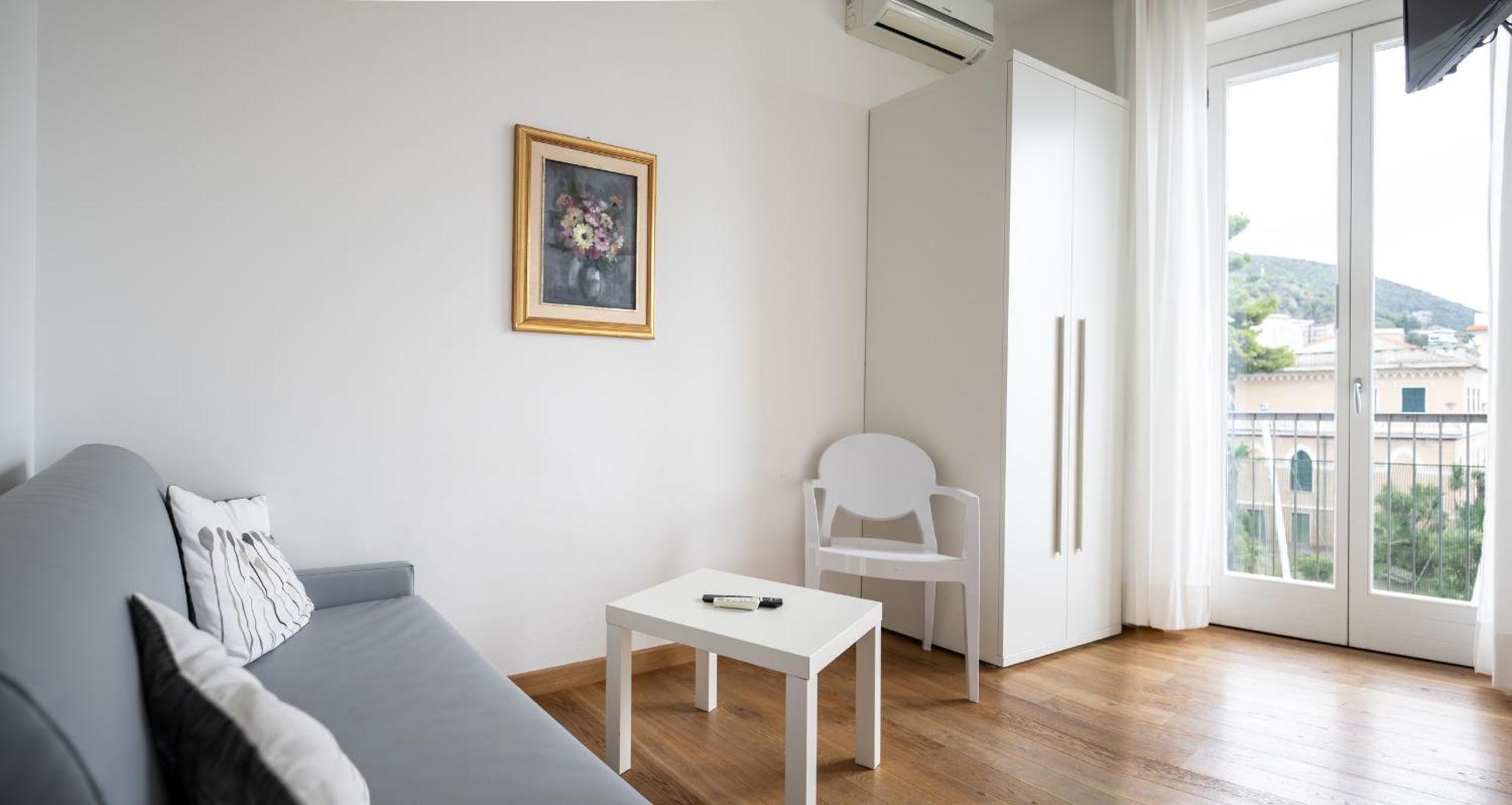 Hotel Ligure Spotorno Exterior foto