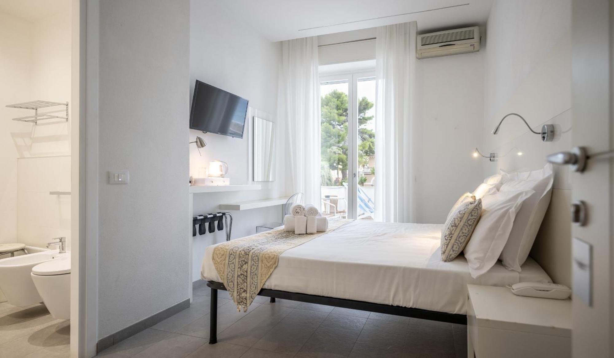 Hotel Ligure Spotorno Exterior foto