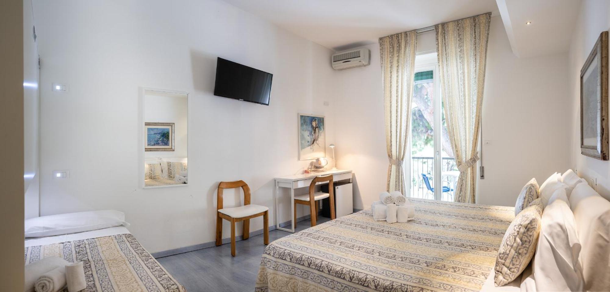 Hotel Ligure Spotorno Exterior foto