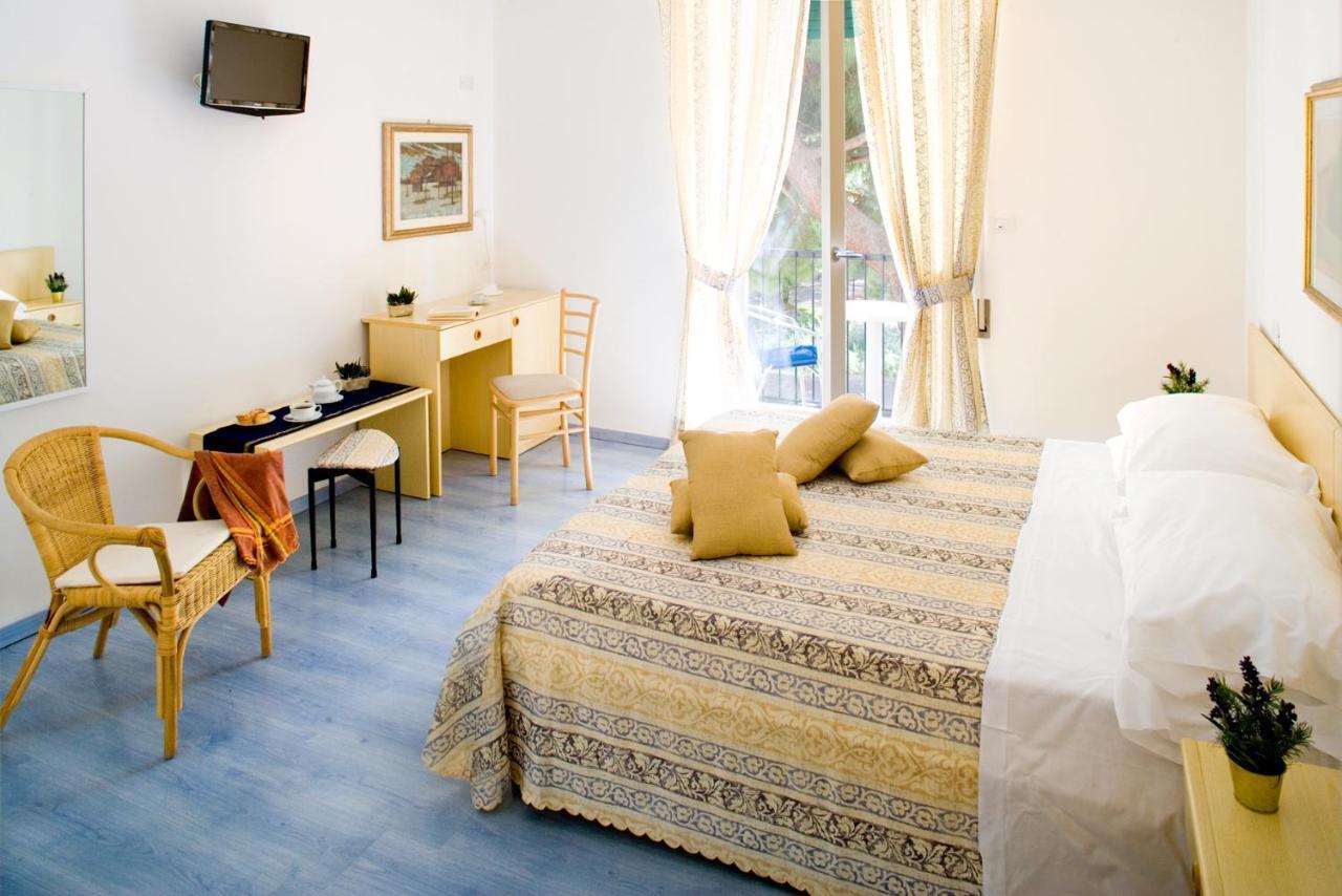 Hotel Ligure Spotorno Exterior foto